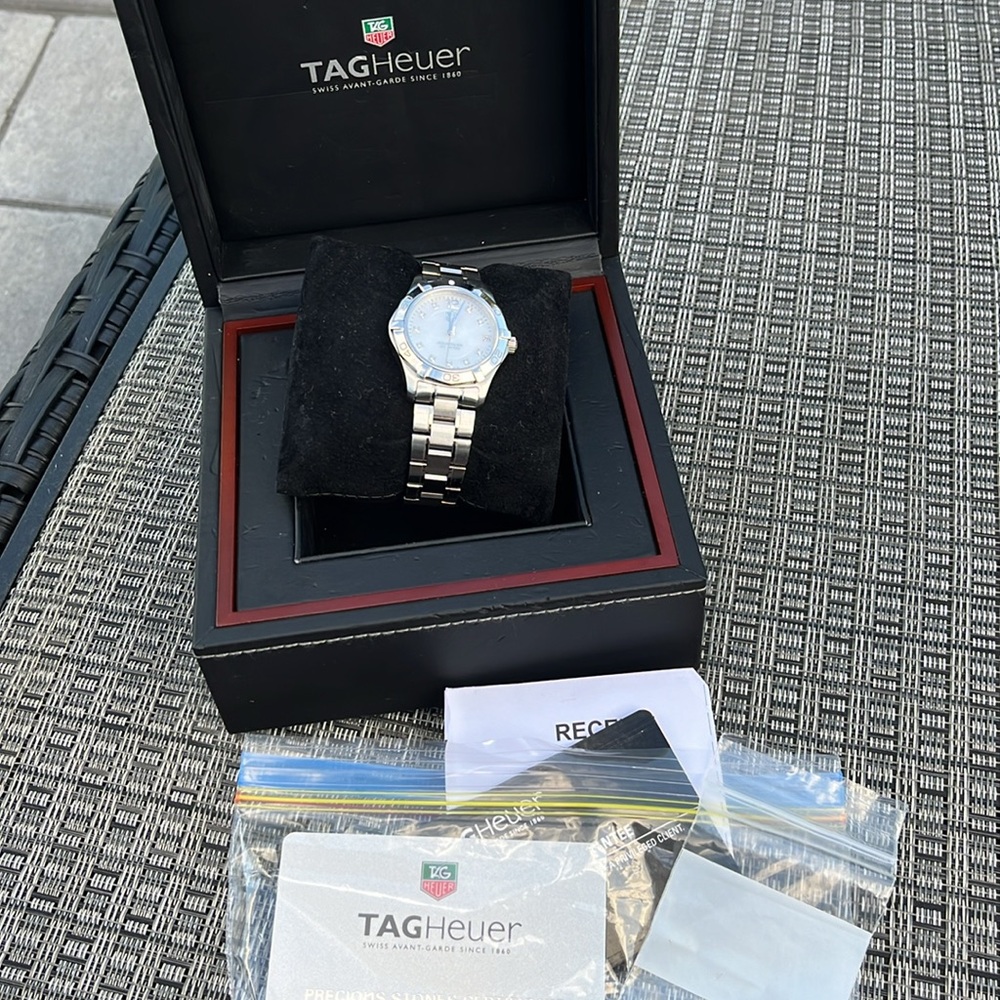 AUTHENTIC TAG HEUER SS Aquaracer Mother of Pearl Diamond Dial 32MM Watch - Picture 13 of 16